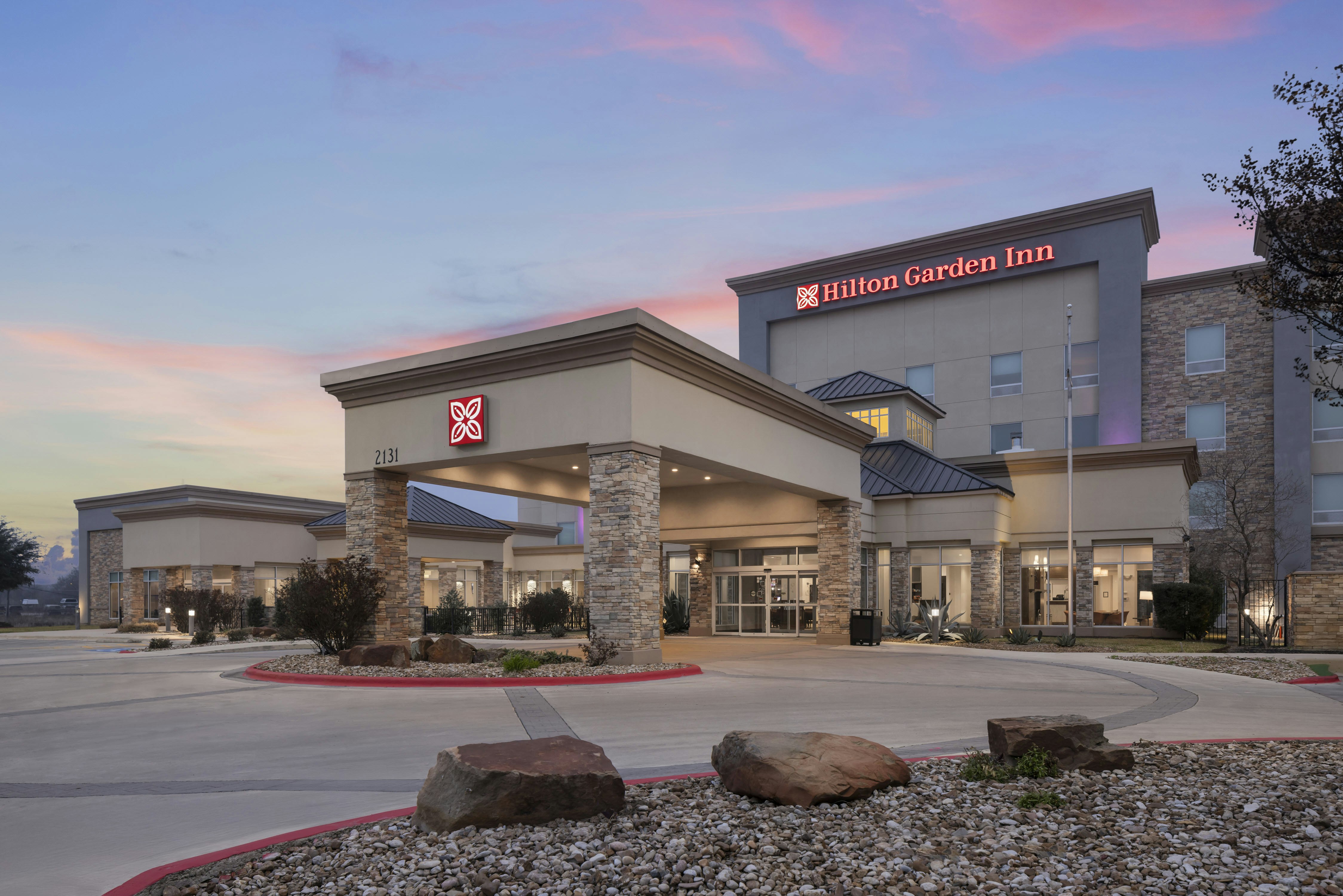 Hilton Garden Inn San Marcos 2/67