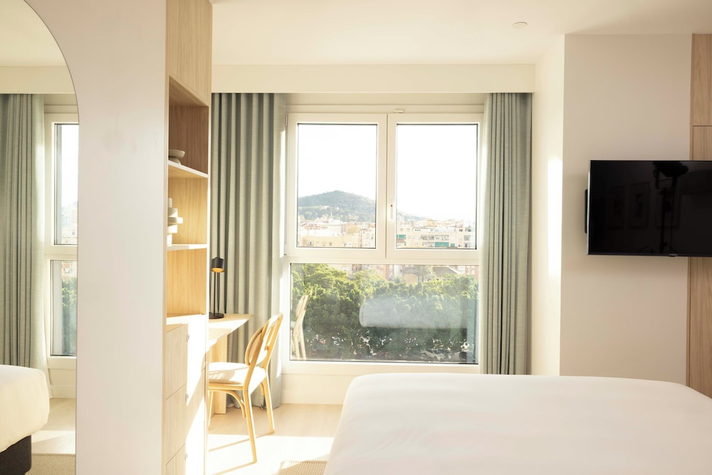 Staybridge Suites & Apartments Malaga by IHG 30/68