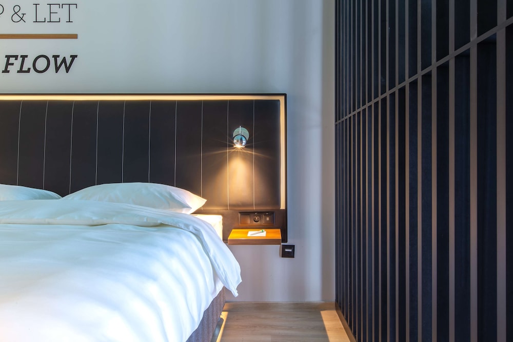 Park Inn by Radisson Poznan 30/75