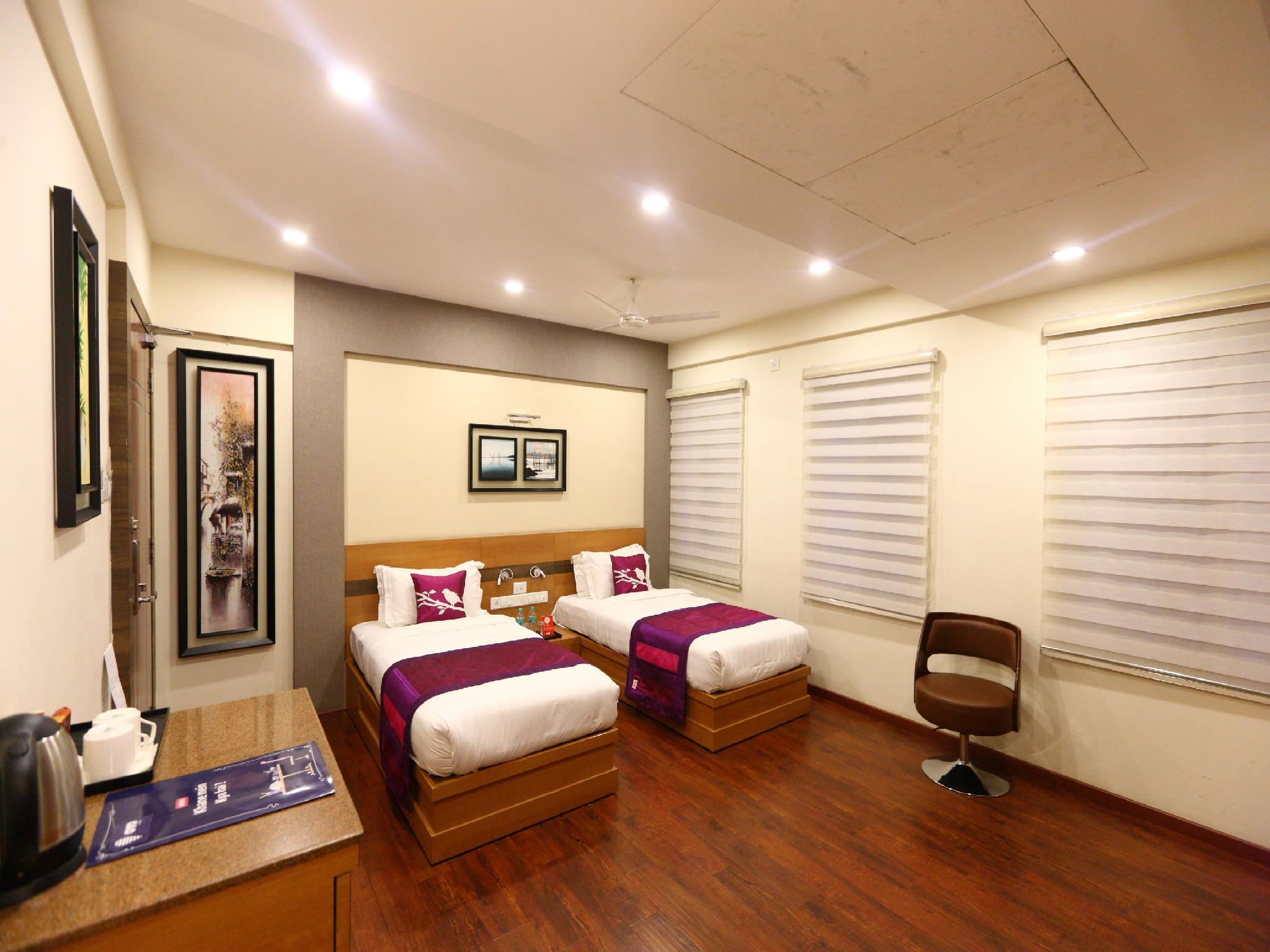 Adore Residency Vadapalani 20/45