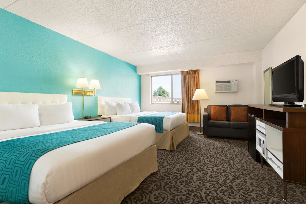 Howard Johnson By Wyndham Billings 8/46