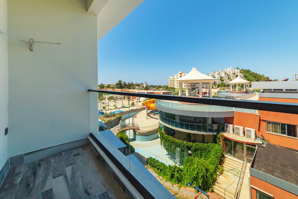 Algora Halal Hotel and Spa 6/50