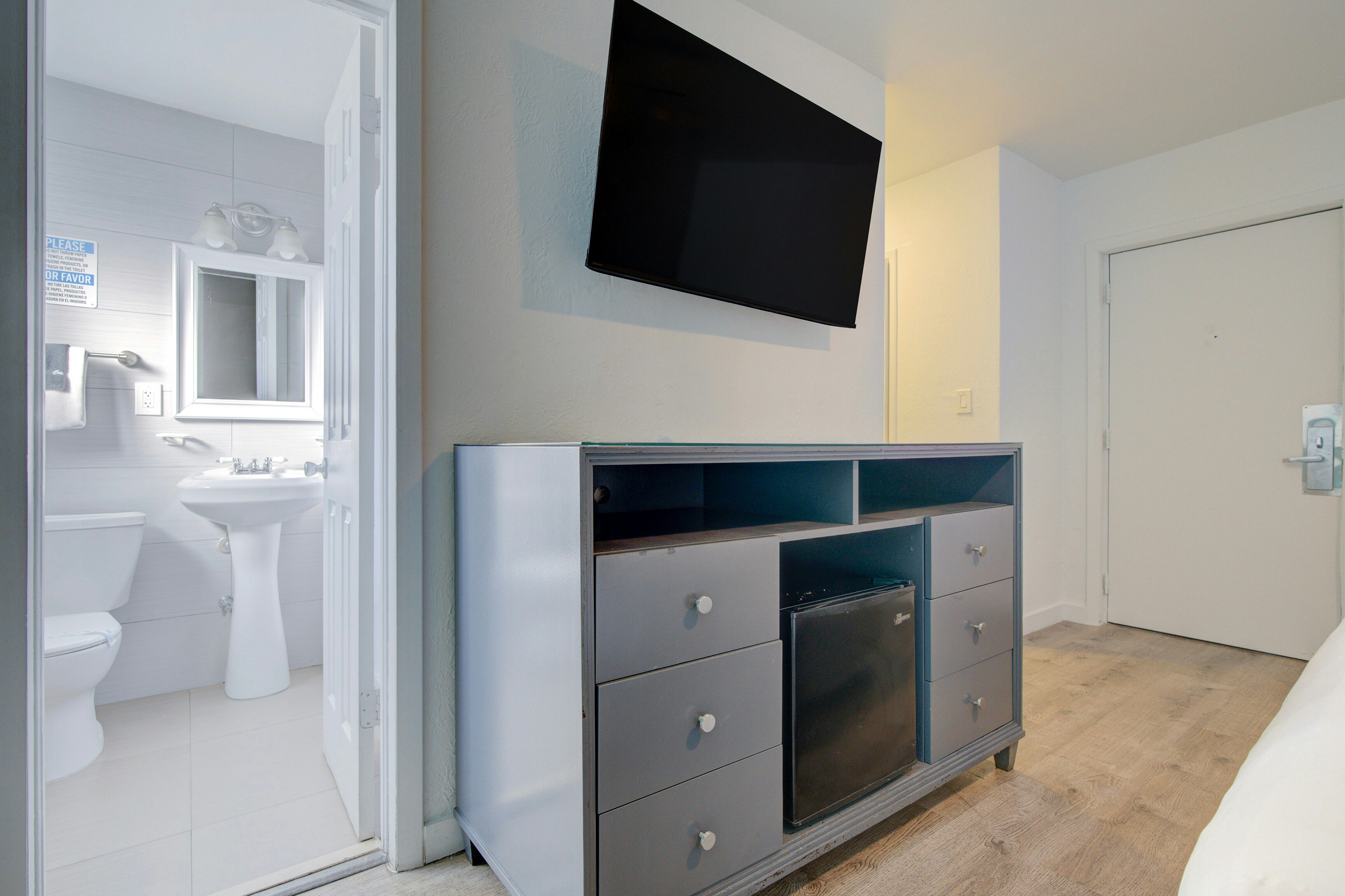 Leeward Motel By Capital O North Miami Beachside 40/55