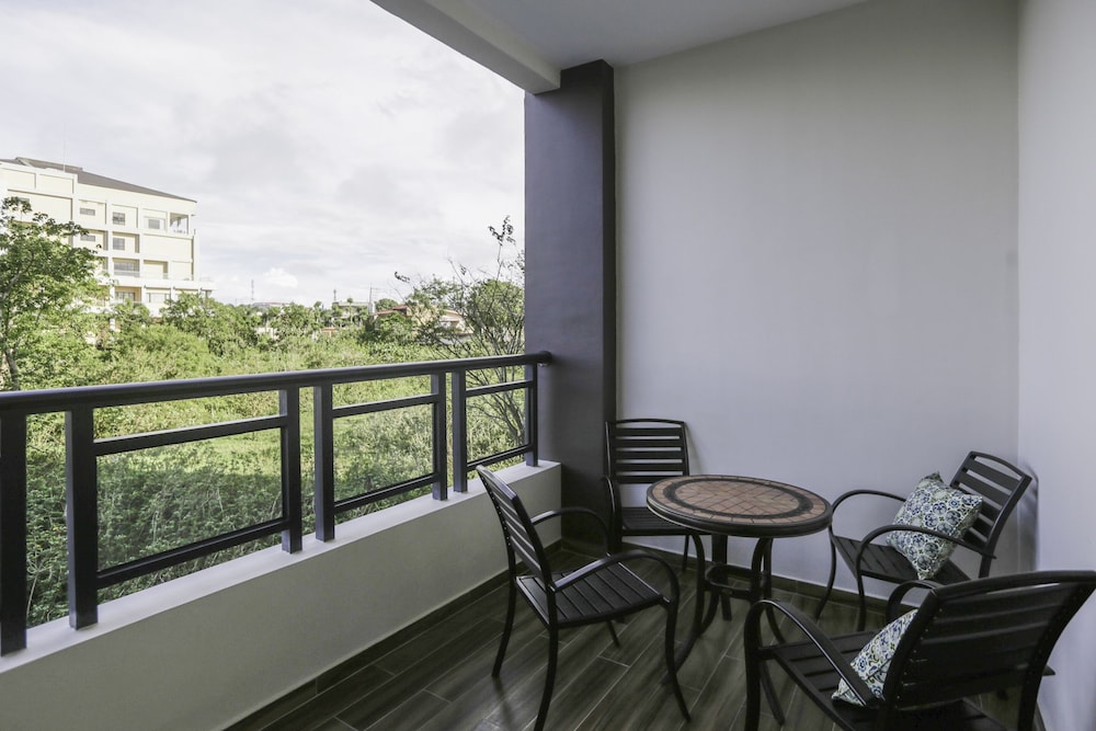 Hotel Casiana & Events Center 31/48