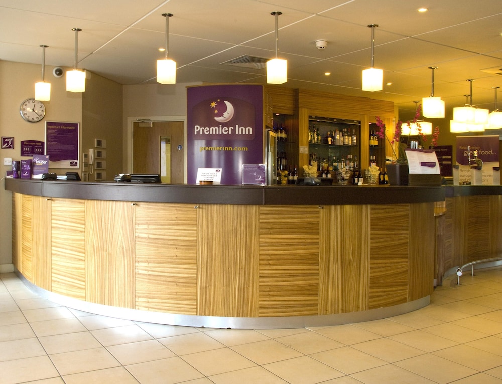 Premier Inn Castleford (Xscape M62 J32) 9/52