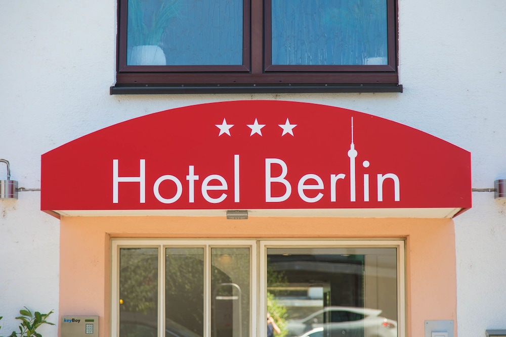 Hotel Berlin 2/41