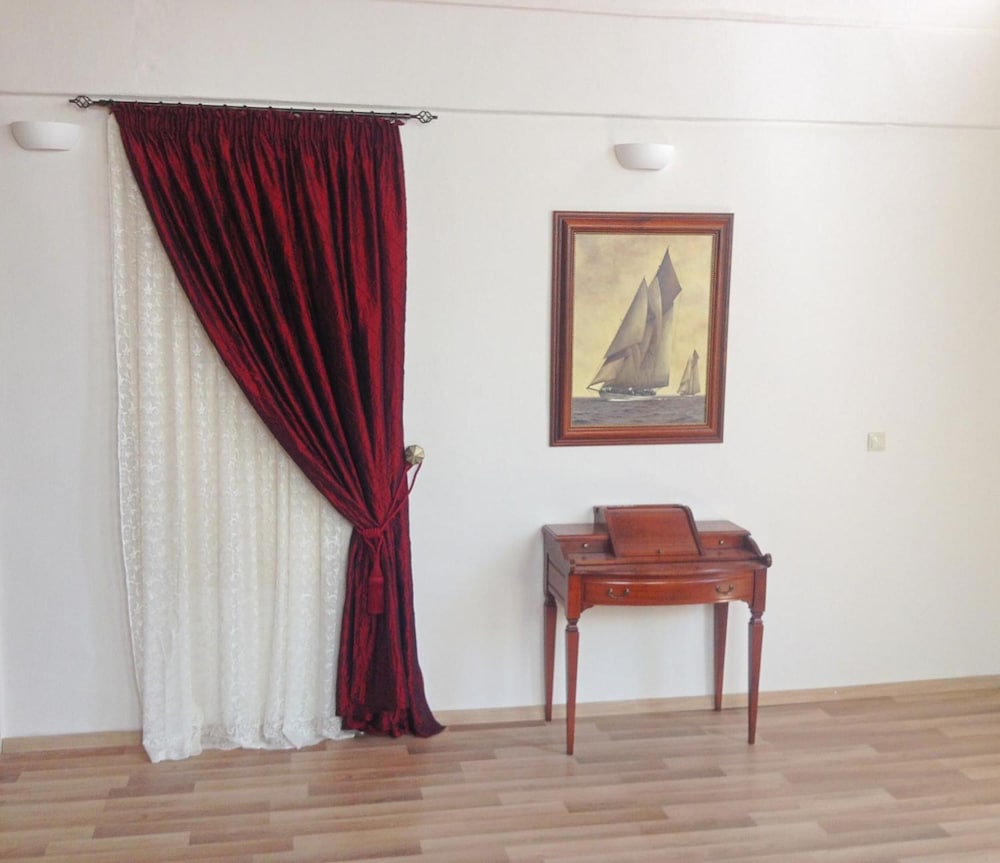 Evdokia Boutique Hotel 52/61