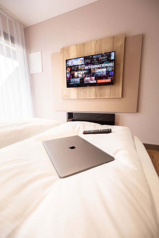 24Seven Hotel Schwabach 41/46