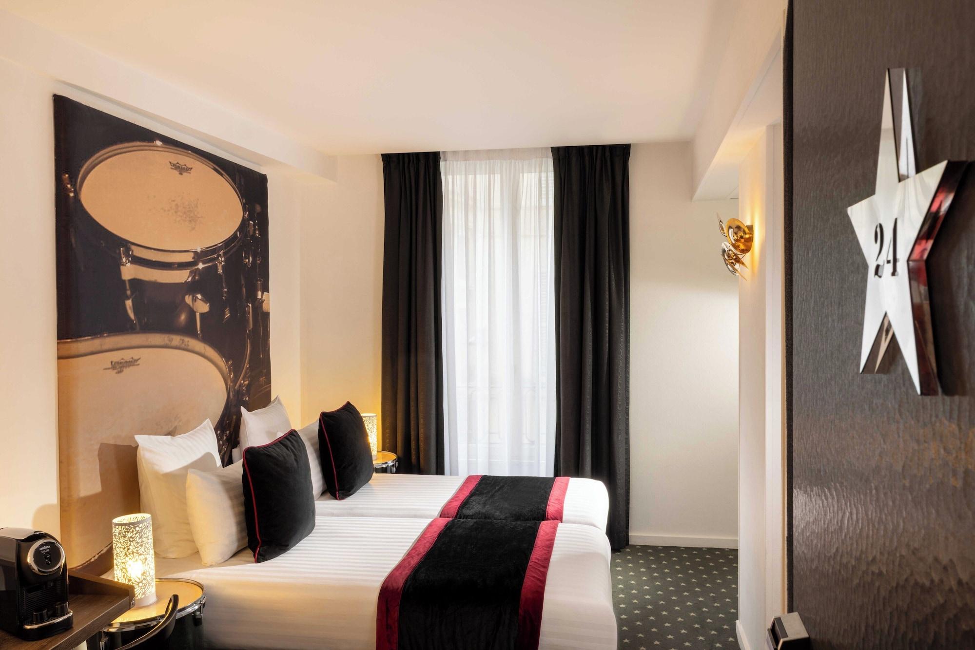 Connecting, Family, Quadruple, Double Bed