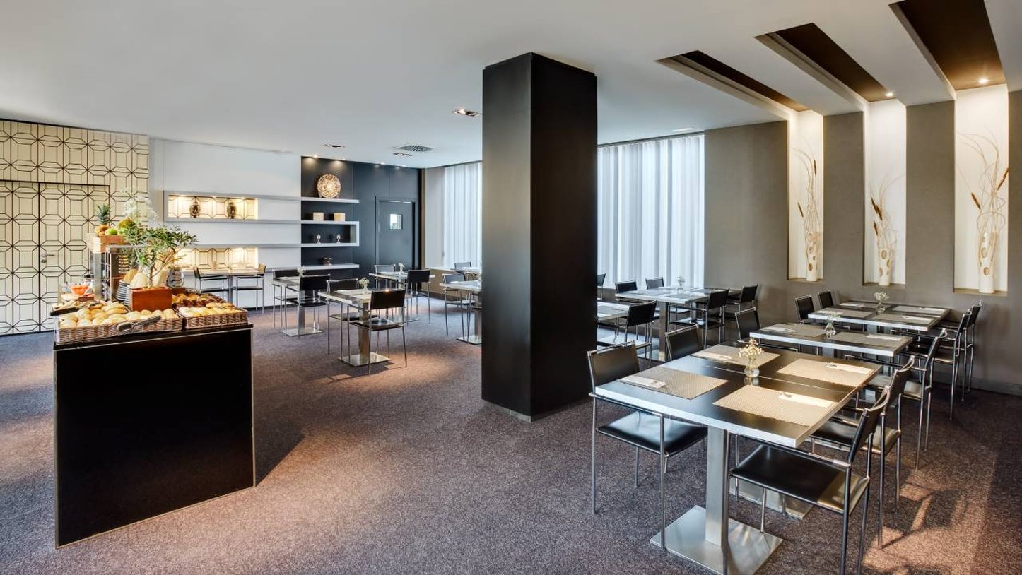 Hotel Sercotel Ciutat D Alcoi 37/64