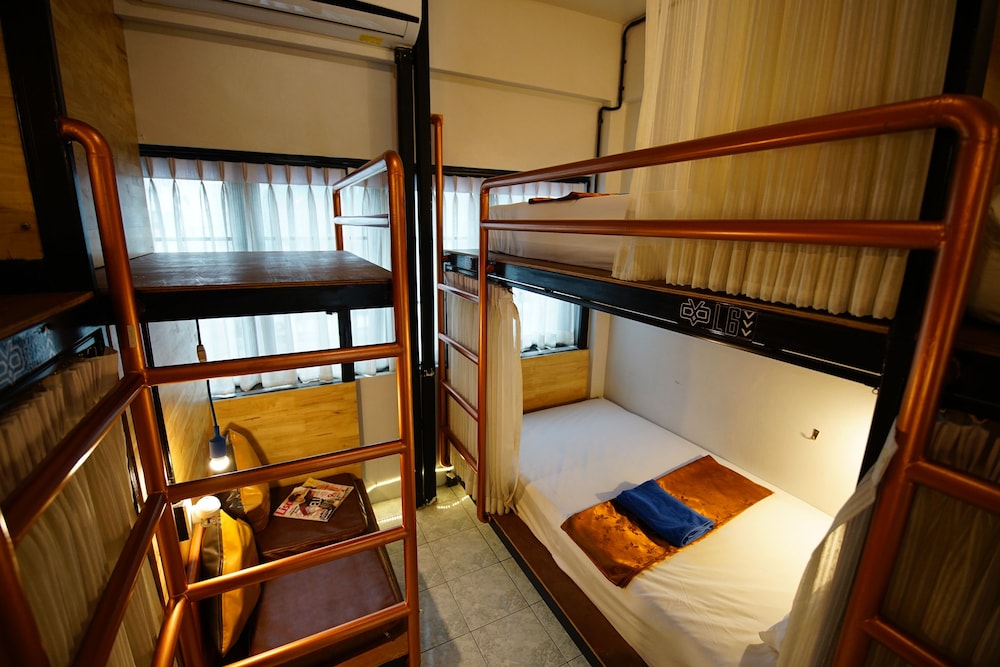 Sleep Owl Hostel 12/37