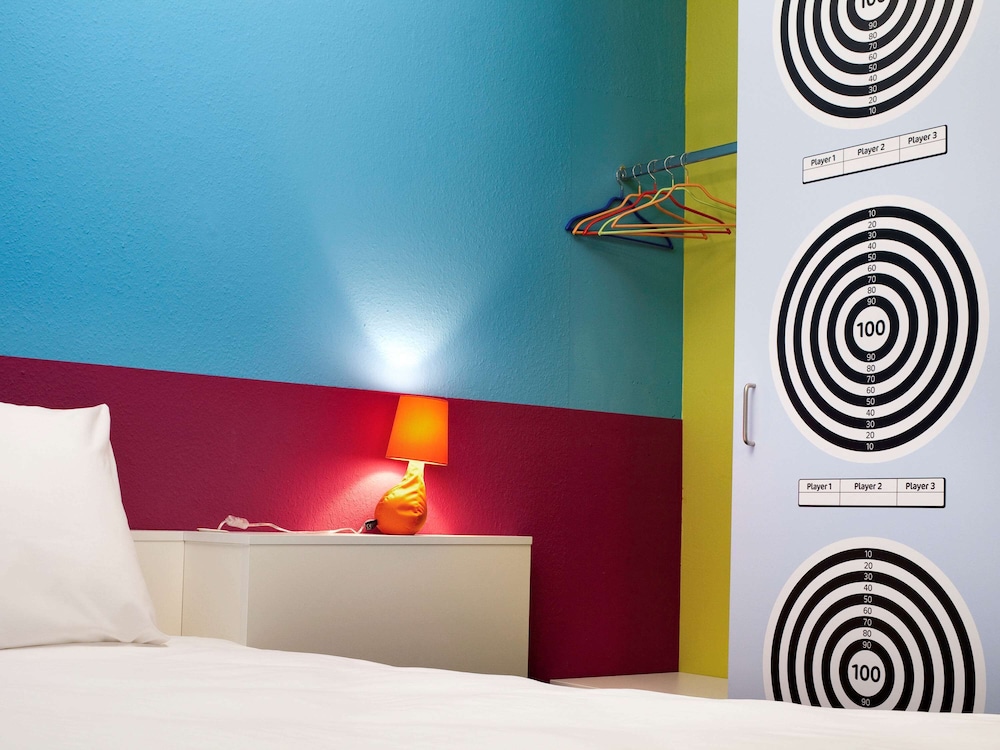 غرفة قياسية بسريرين منفصلين، Ibis Styles Dusseldorf - Neuss 2/3