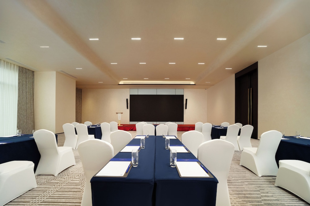 Novotel Chengdu Lige 48/59