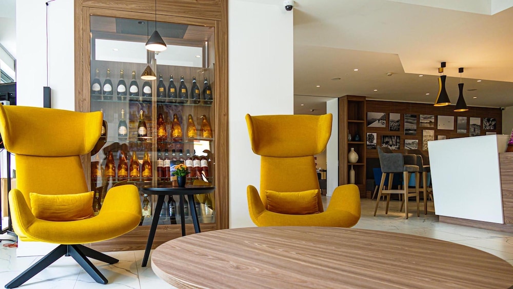 Solho Hotel 38/49