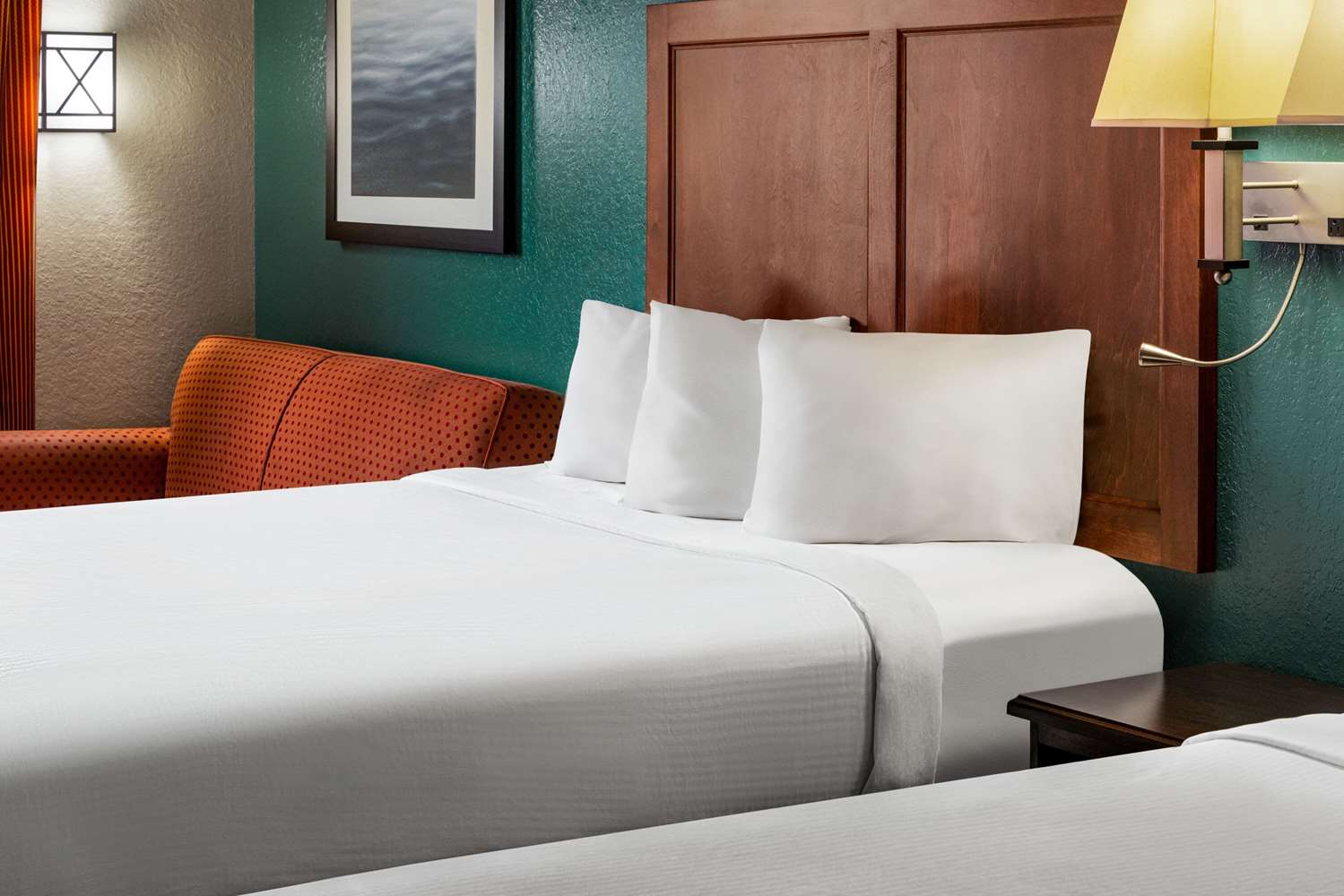 Baymont By Wyndham Cedar Rapids 14/45