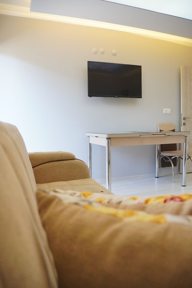 Ozbek Suit Otel 46/58