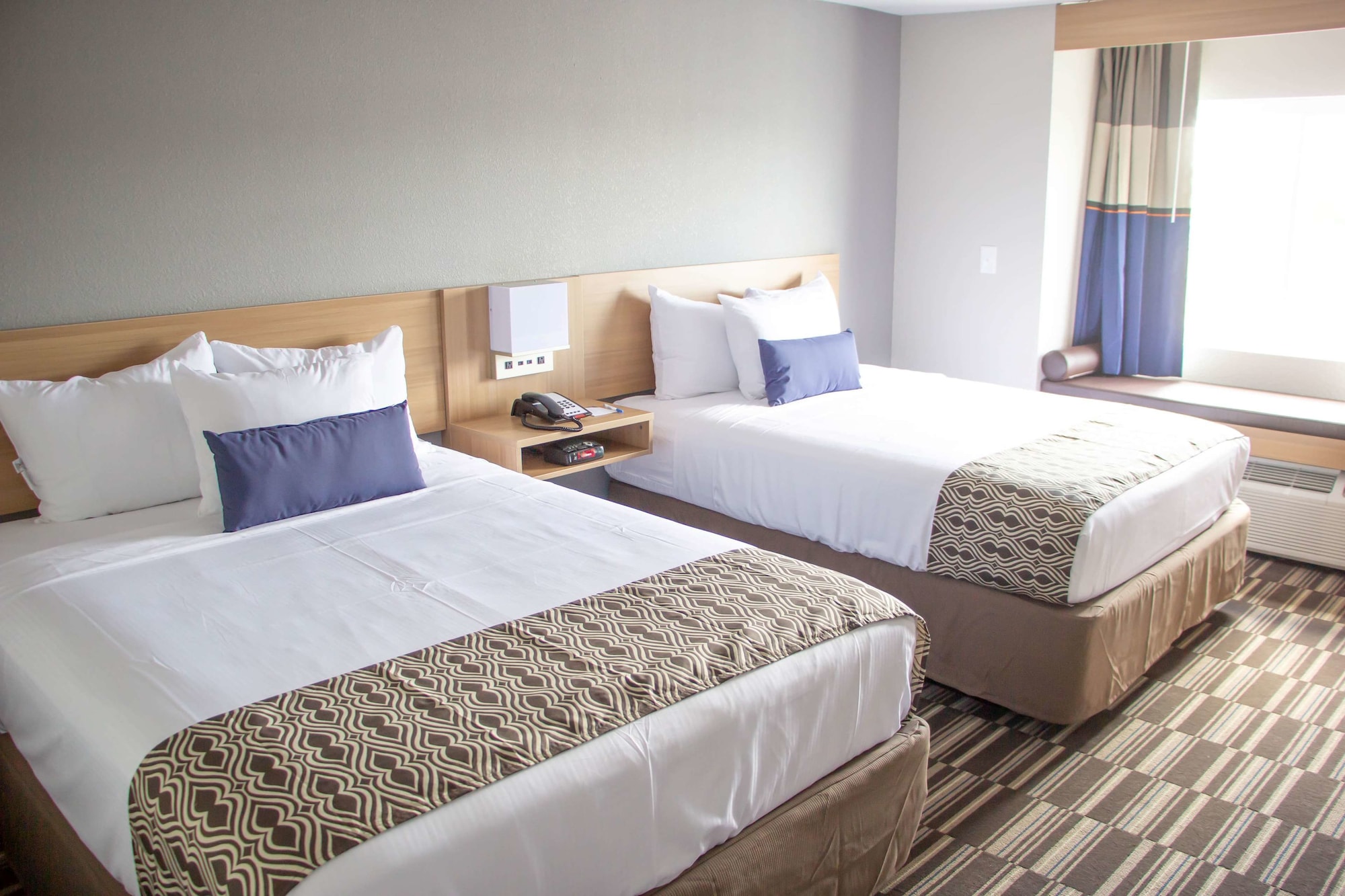 Room, 2 Queen Beds