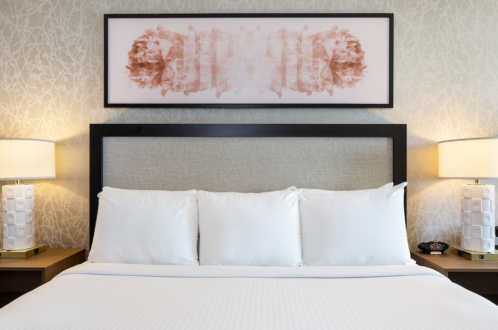 Cannery Hotel and Casino 13/59