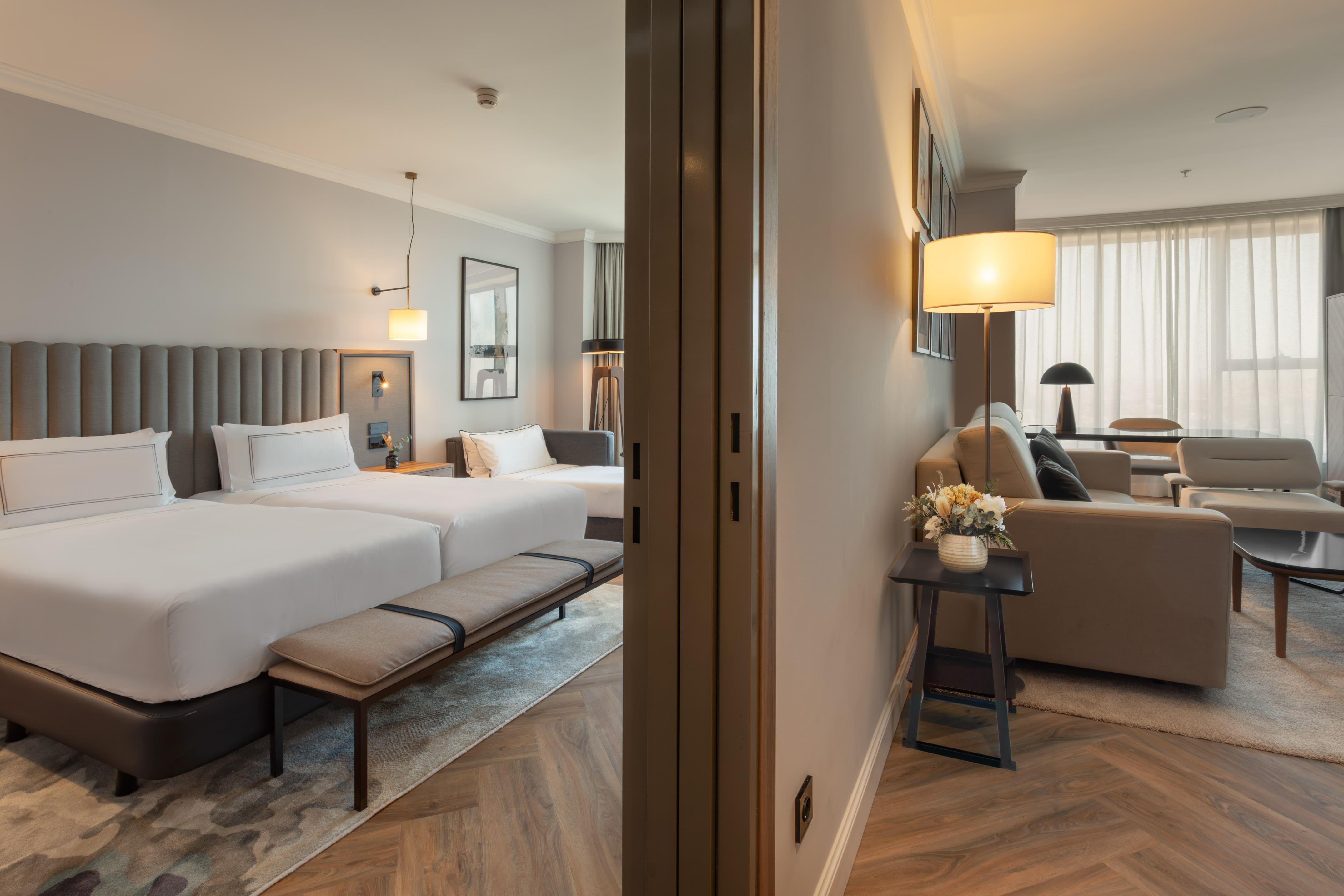 جناح غراند عائلي، Melia Valencia Palacio de Congresos Formely Hilton Valencia 7/17