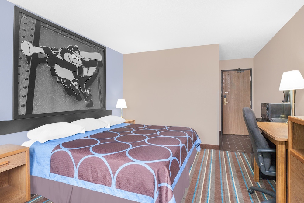 غرفة قياسية بسرير كينج، Super 8 by Wyndham Havre De Grace Aberdeen Area 2/3