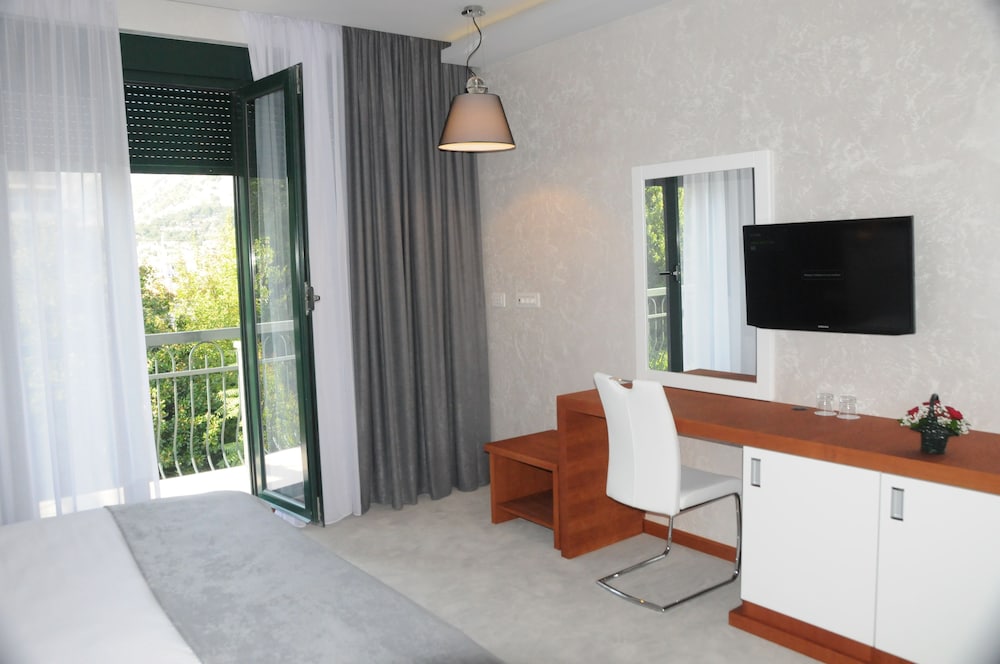 Hotel Porto In 25/38