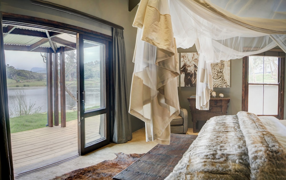 Bush Villas Self-Catering At Botlierskop 11/50