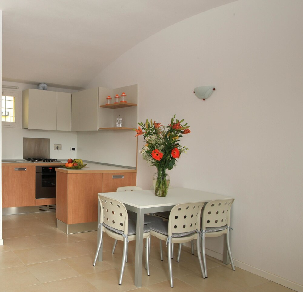 Elba Golf Apartments 45/62