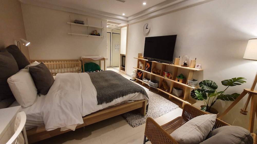 Yomi Hotel 58/76