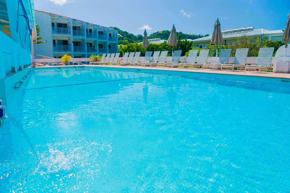Allamanda Beach Resort 22/47