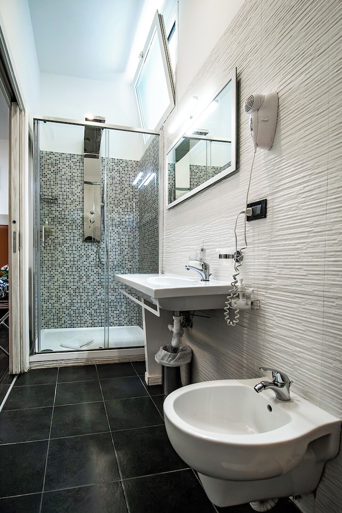 BORGO PIO SUITES INN 69/70