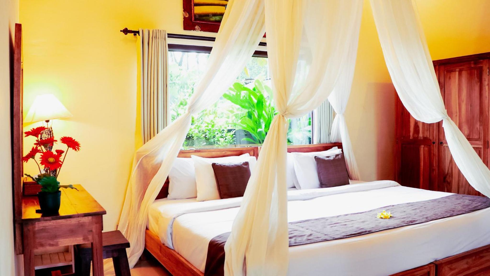 فيلا ديلوكس بسرير كينج بإطلالة على الحديقة، Villa Jj And Spa Ubud 7/10