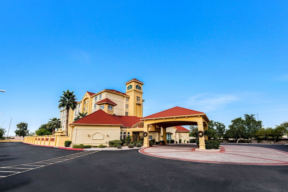 La Quinta Inn Suites By Wyndham Mesa Superstition Springs 3/52