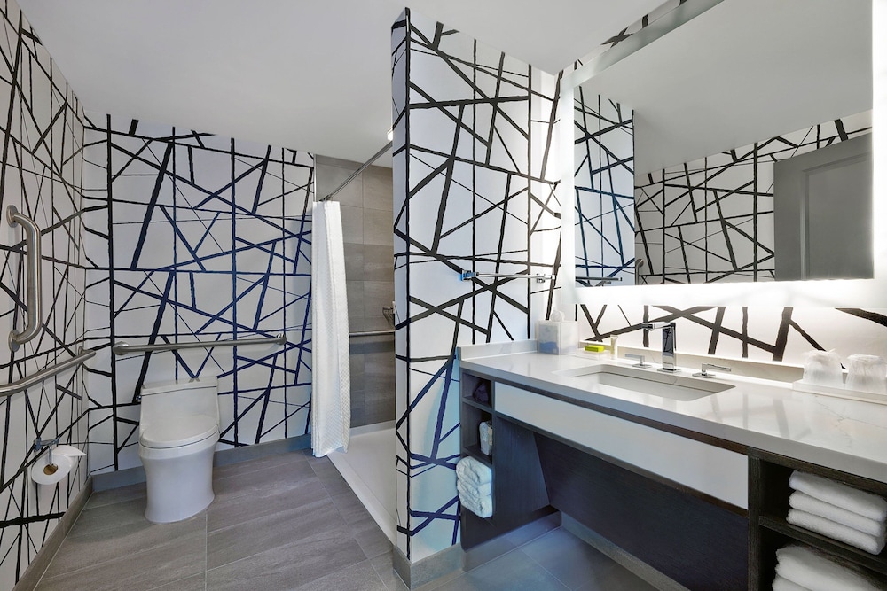 غرفة بسريرين كوين، Le Meridien St Louis Downtown 3/4