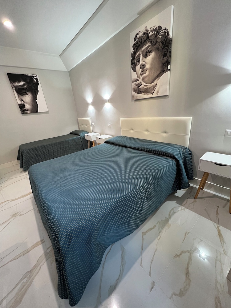 Hotel Garda Roma 33/60