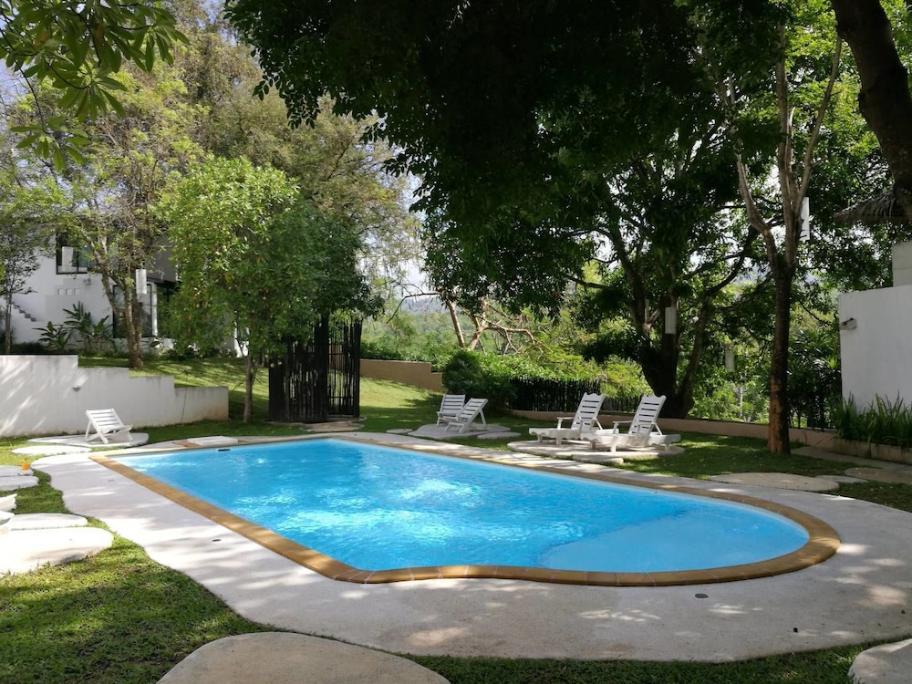 Vorona Resort 40/50