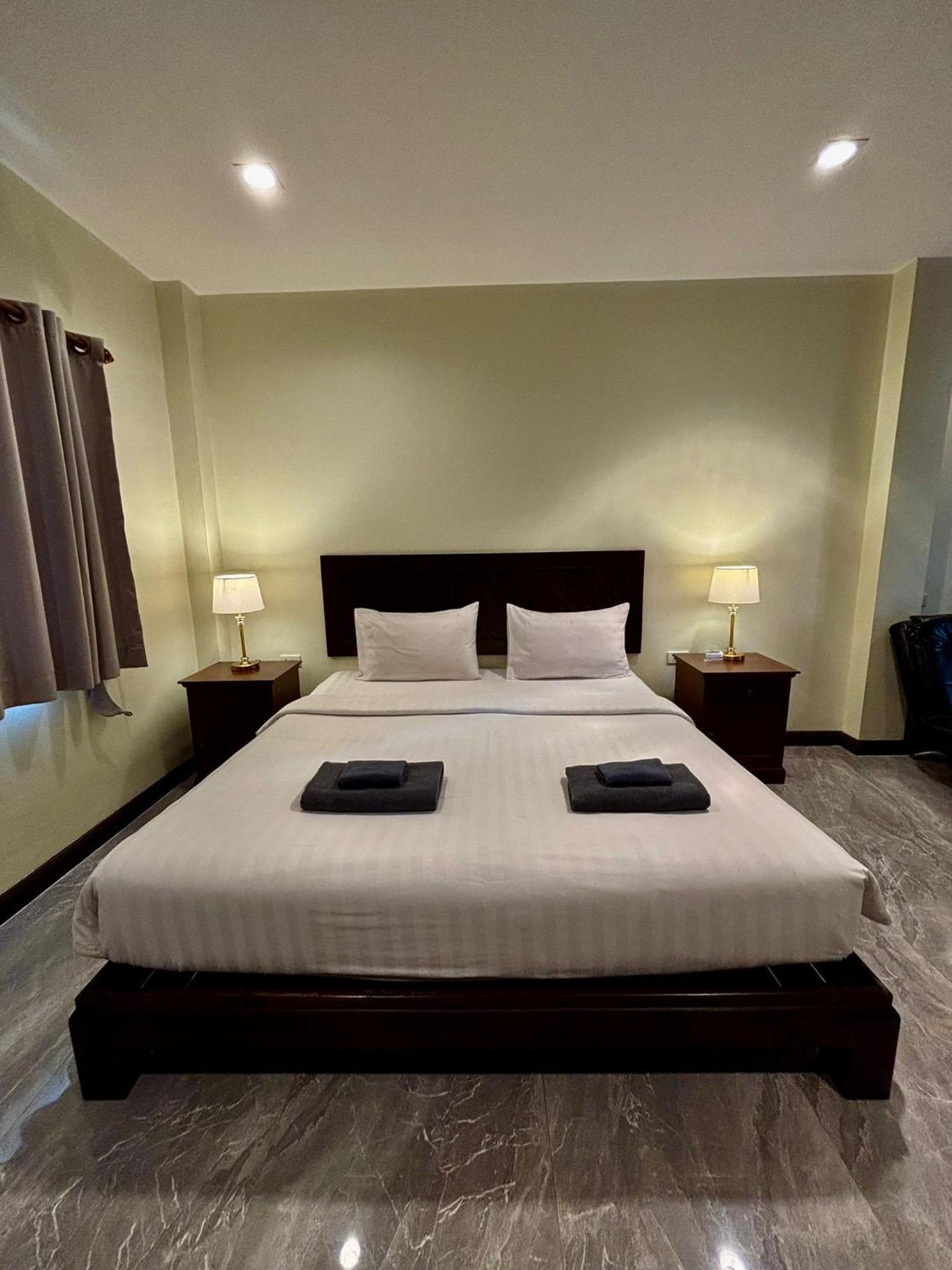 Shanti Boutique Hotel 17/50