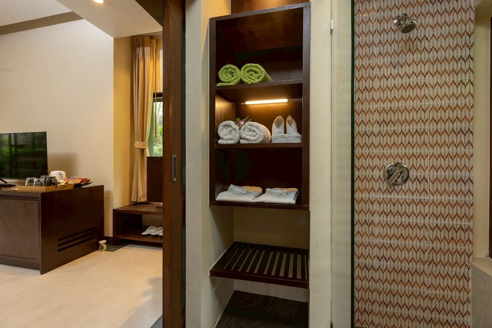 Khaolak Wanaburee Resort 14/73
