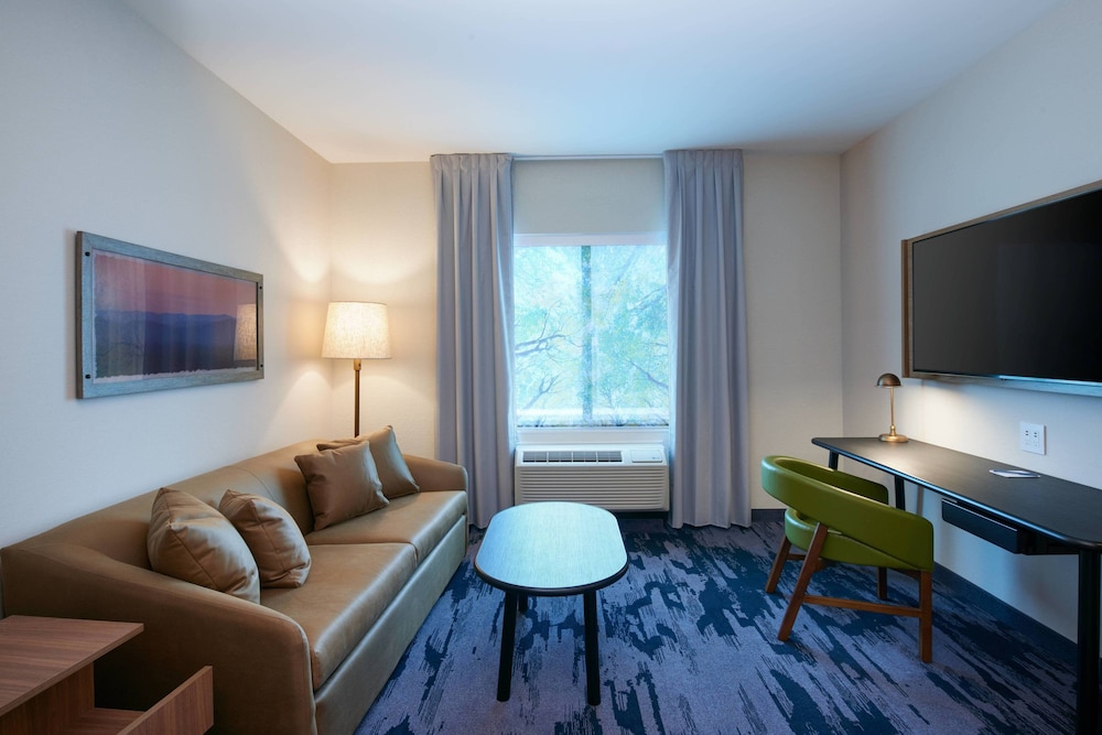 Fairfield Inn & Suites By Marriott Midland 23/36