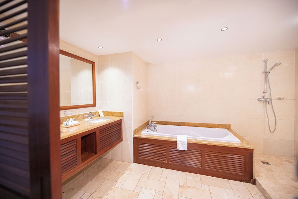 Le Saint Alexis Hotel & Spa 45/45