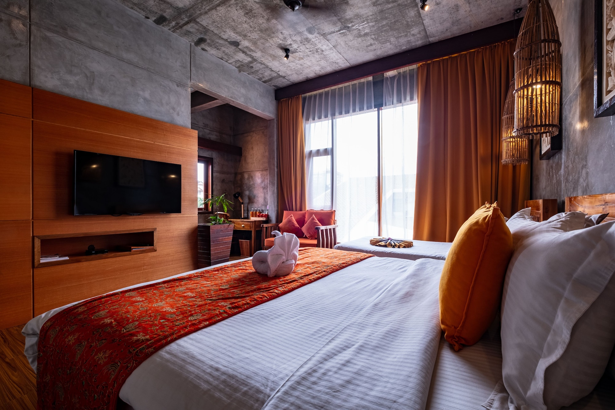 1 BEDROOM, DELUXE, STUDIO, CITY VIEW, BATHTUB