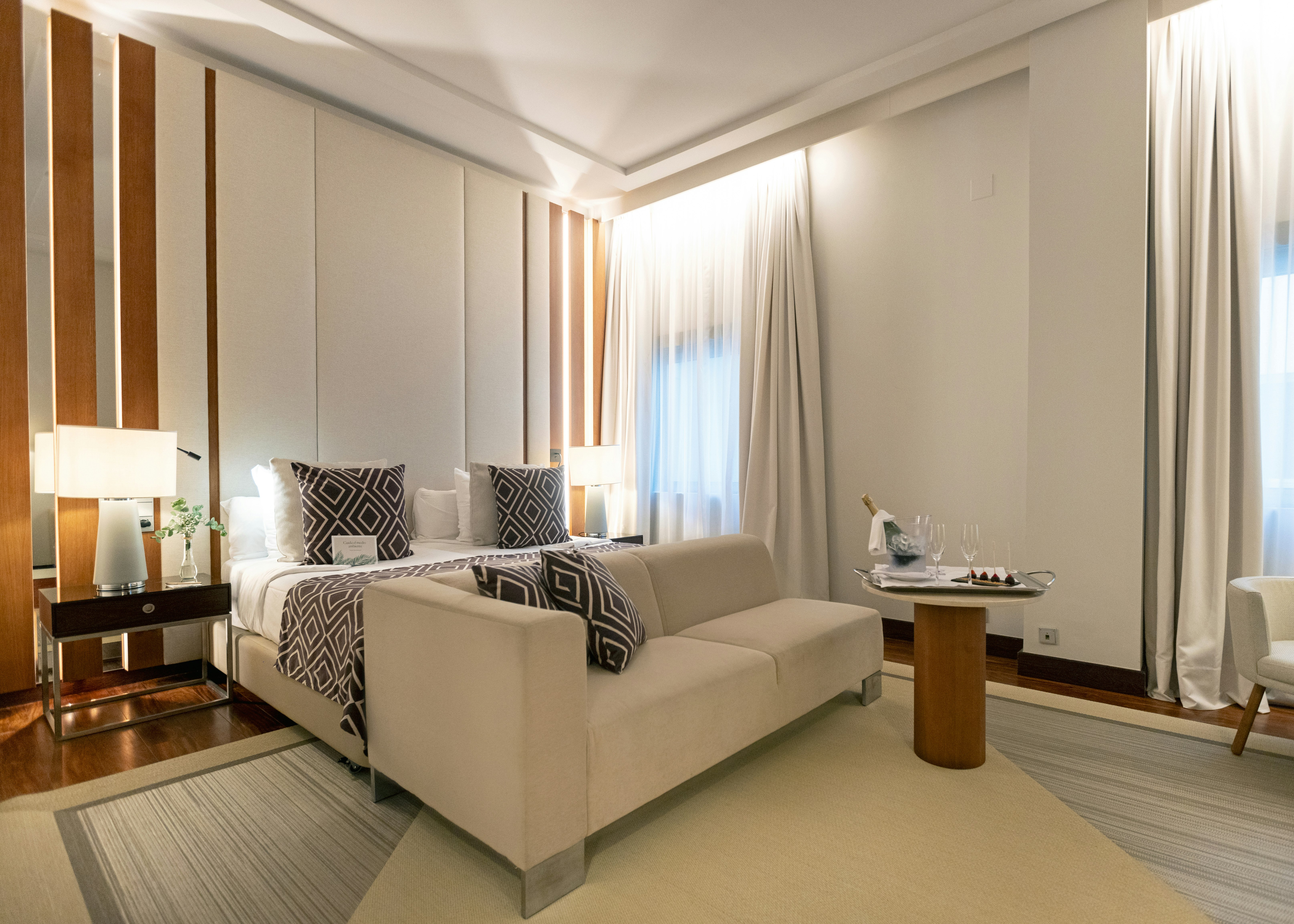 HOSPES AMERIGO 5/25