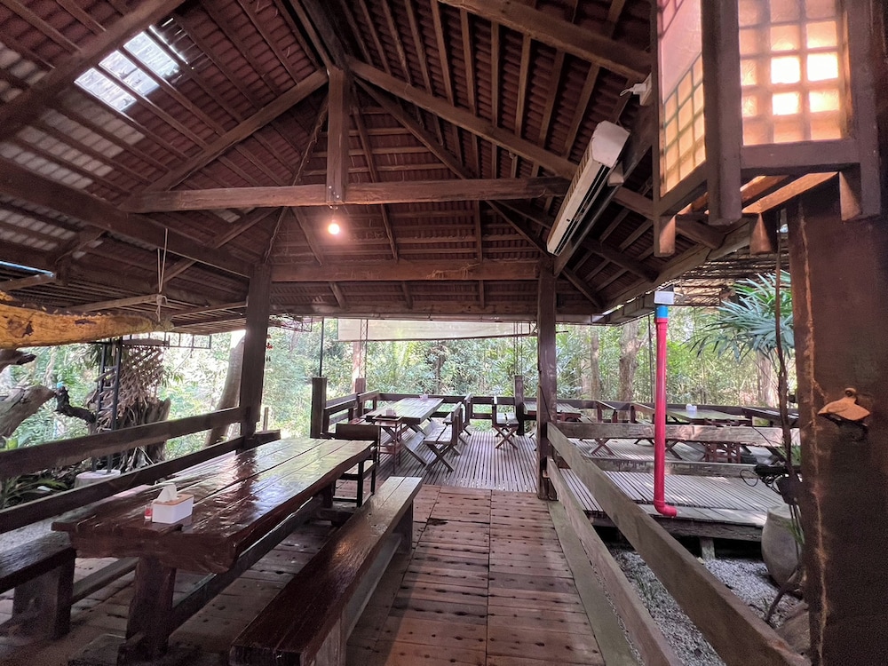 Pang Mai Resort 28/50