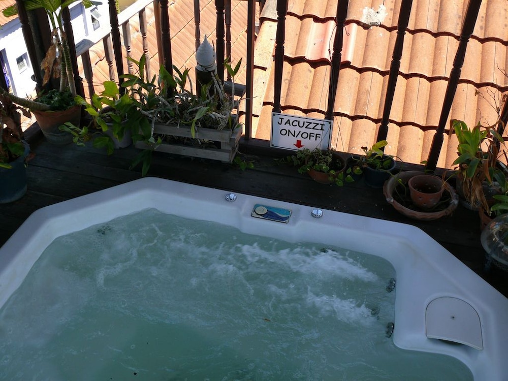 Aquarius Gay Guesthouse & Sauna 38/59