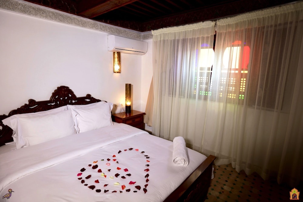 Riad TOYOUR 14/50