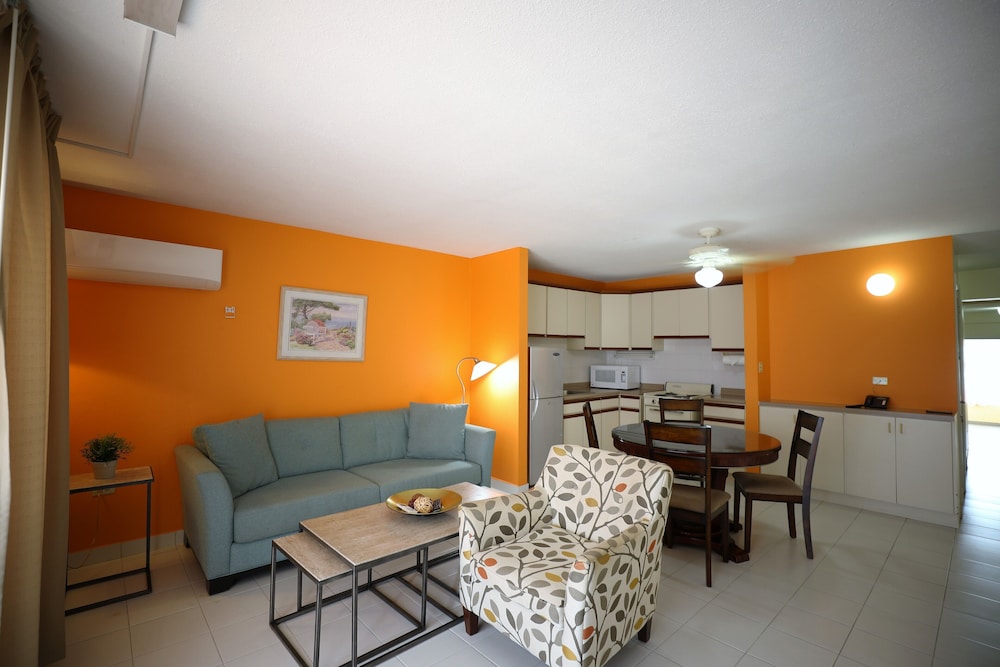 Horizon View Beach Hotel 21/46
