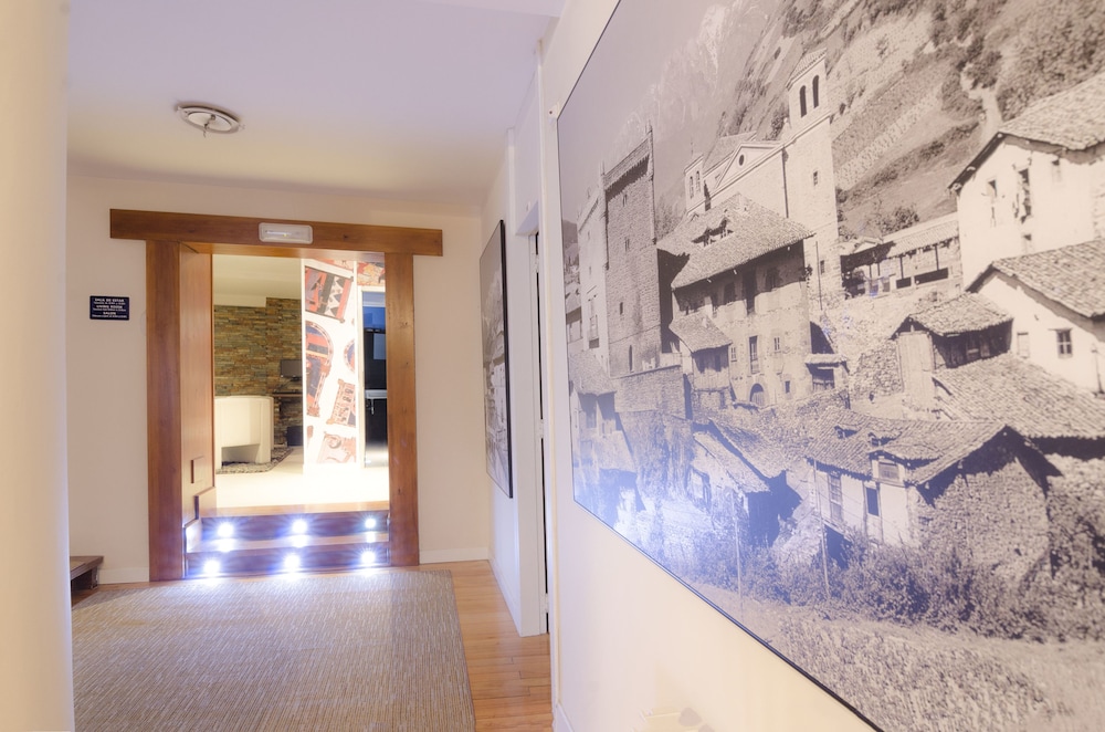 Hotel Spa Arha 8/40
