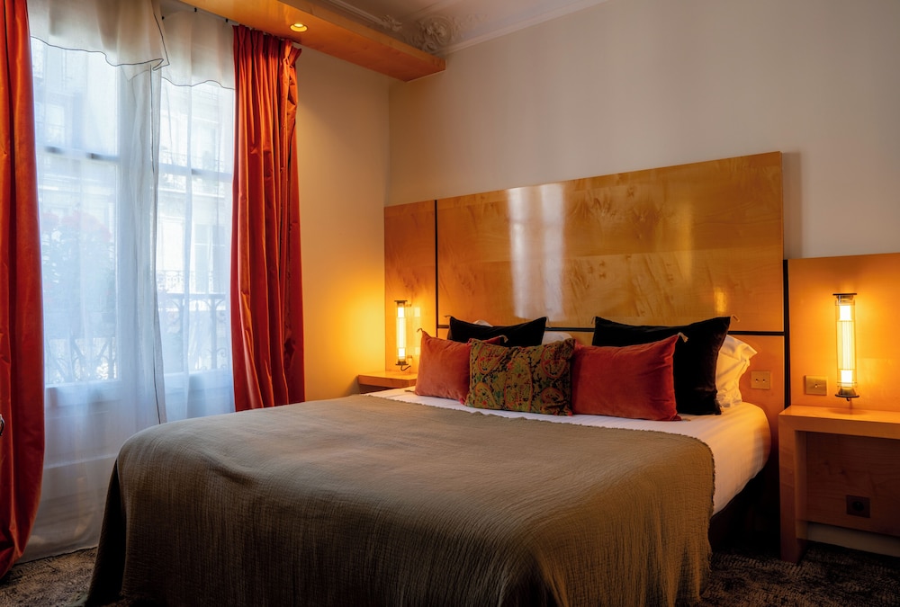 SUPERIOR, DOUBLE BED, BALCONY