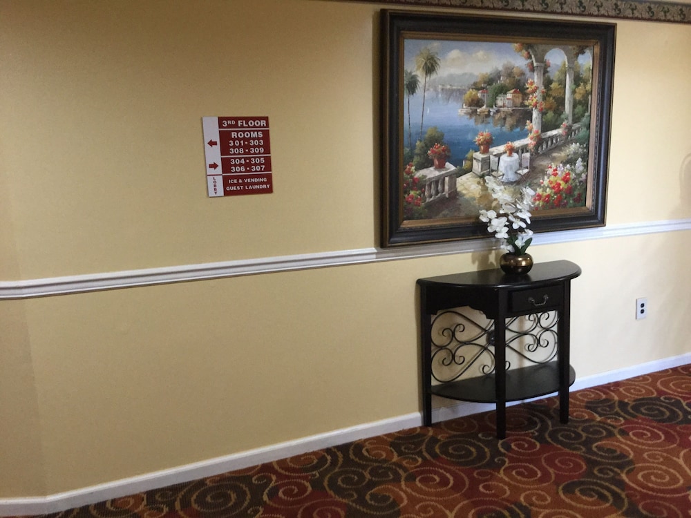 Red Carpet Inn- Bridgeton /Vineland 32/40