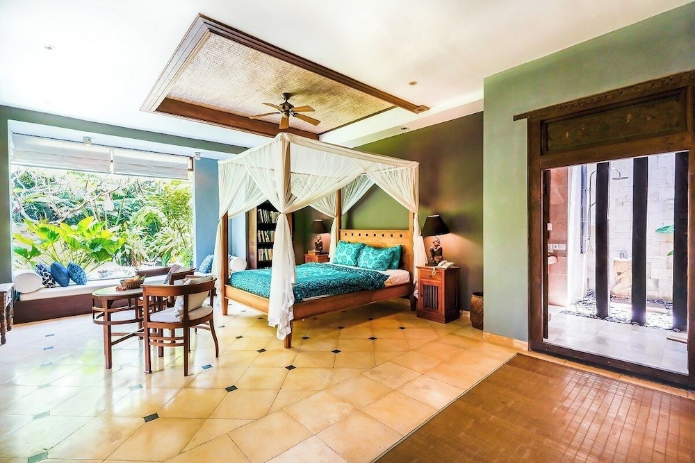 Villa Beji Indah 27/50