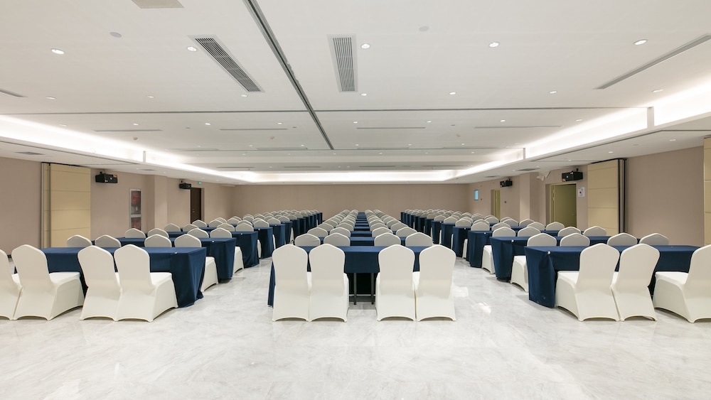 Holiday Inn Express Hangzhou Xixi Tourism Zone 37/44